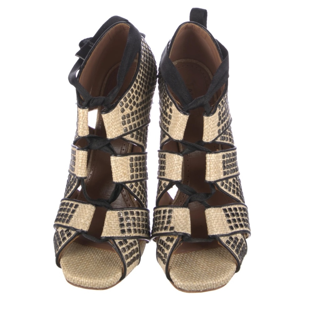 Authentic Alaïa Straw Gladiator Sandals - Picture 2 of 5